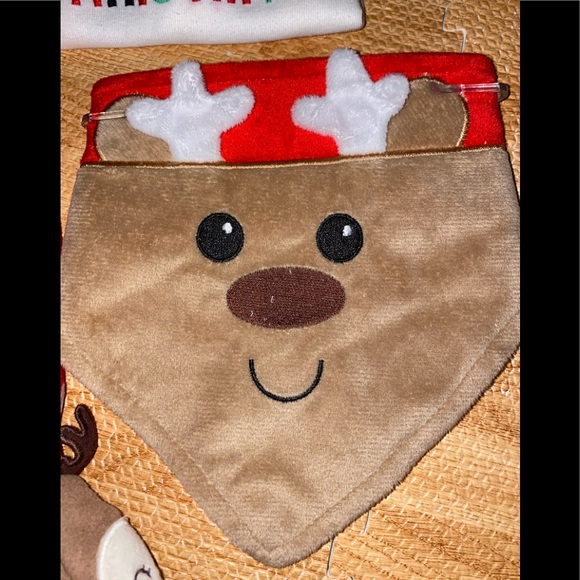 Carter’s Baby Girls Christmas Lot - Picture 5 of 7